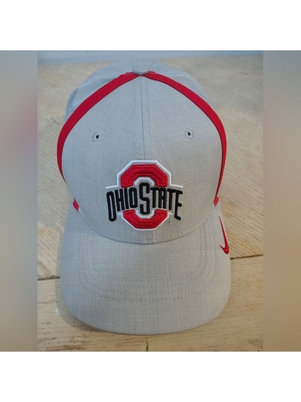 Ohio State Buckeyes Nike Lightweight Running Dri-Fit Cap